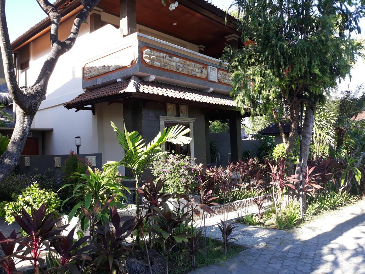 Lovina Puri Bali Hotel חדר תמונה